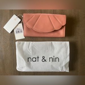 Nat & Nin leather wallet/clutch, from France. NWT and original pouch. 💖🇫🇷